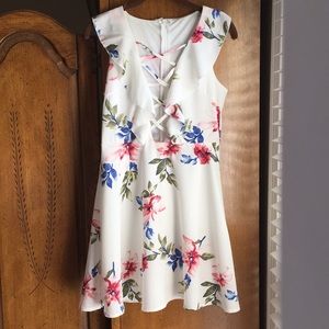 🌟Summer Dress/Cover Up Never Worn!!🌟